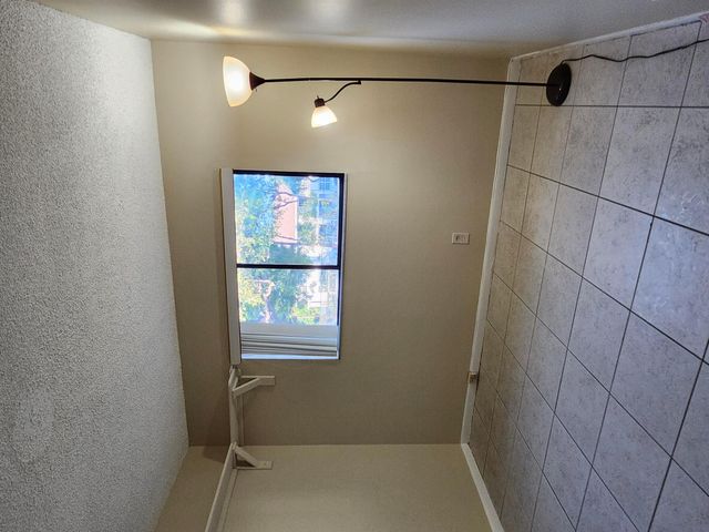 545 Trace Circle 105, Deerfield Beach, FL 33441