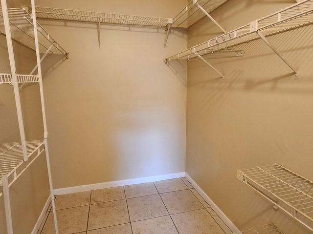 545 Trace Circle 105, Deerfield Beach, FL 33441