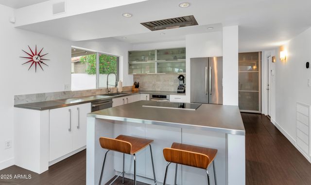 7806 E VIA DE LA ENTRADA --, Scottsdale, AZ 85258