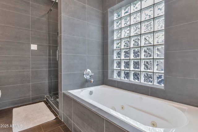 7806 E VIA DE LA ENTRADA --, Scottsdale, AZ 85258