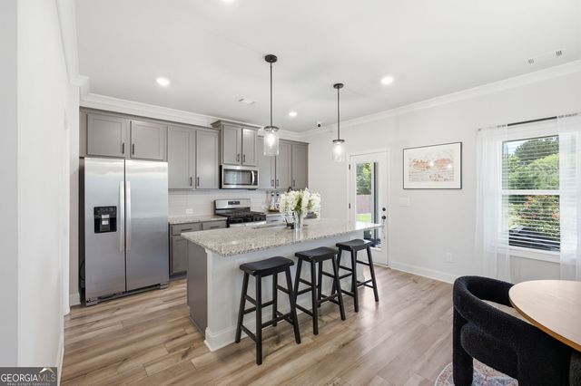 2700 Westgate Park Drive, Loganville, GA 30052