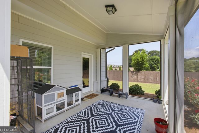 2700 Westgate Park Drive, Loganville, GA 30052