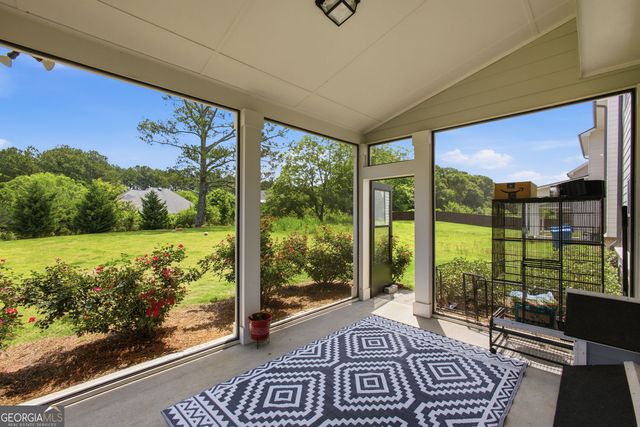 2700 Westgate Park Drive, Loganville, GA 30052