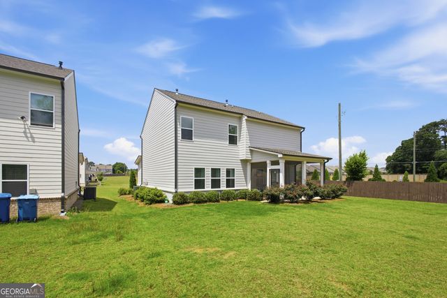 2700 Westgate Park Drive, Loganville, GA 30052