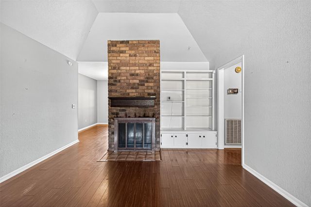 2407 Sue Street, El Campo, TX 77437