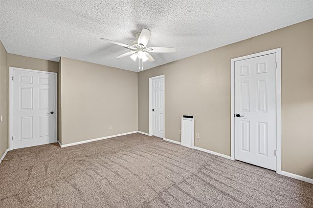 2407 Sue Street, El Campo, TX 77437