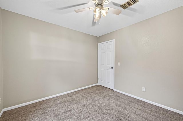 2407 Sue Street, El Campo, TX 77437