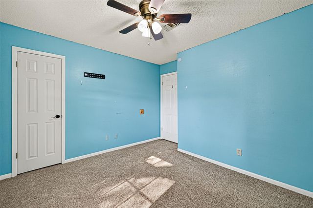 2407 Sue Street, El Campo, TX 77437