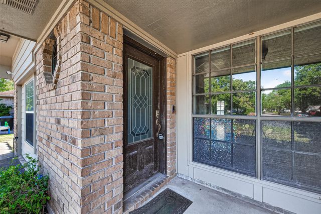 2407 Sue Street, El Campo, TX 77437