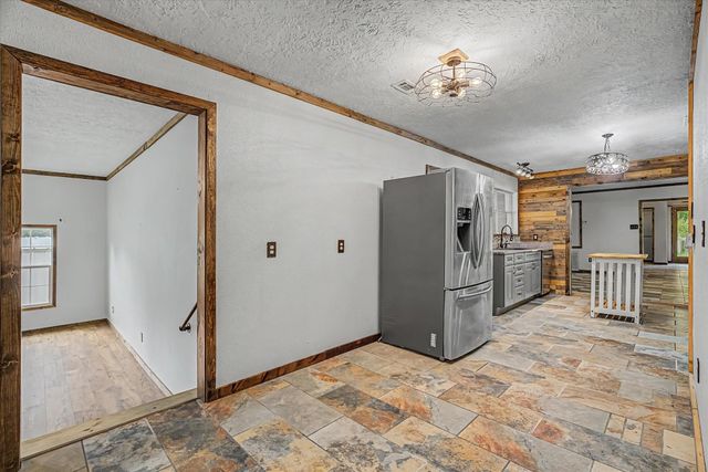 2266 Fm 1008, Dayton, TX 77535