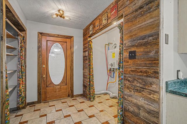 2266 Fm 1008, Dayton, TX 77535