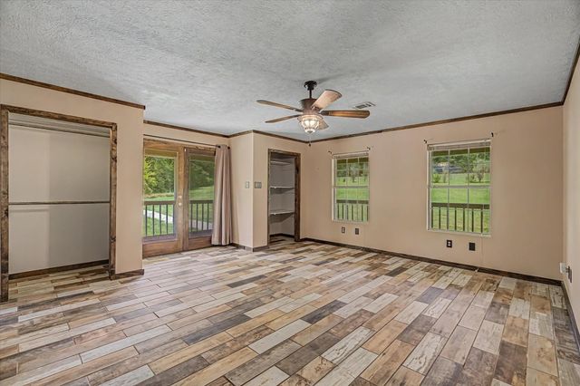 2266 Fm 1008, Dayton, TX 77535