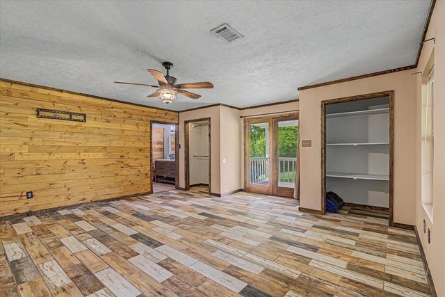 2266 Fm 1008, Dayton, TX 77535