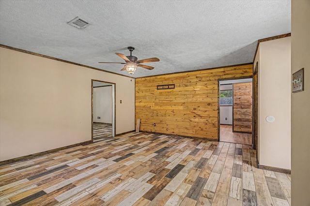 2266 Fm 1008, Dayton, TX 77535