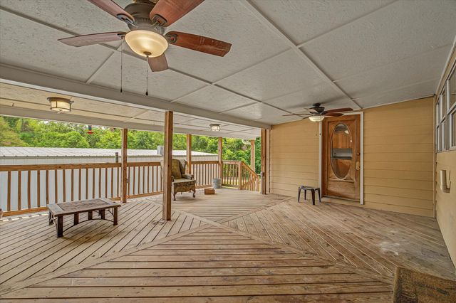 2266 Fm 1008, Dayton, TX 77535