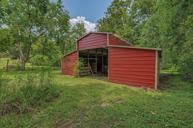 2266 Fm 1008, Dayton, TX 77535