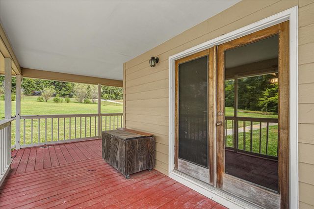 2266 Fm 1008, Dayton, TX 77535