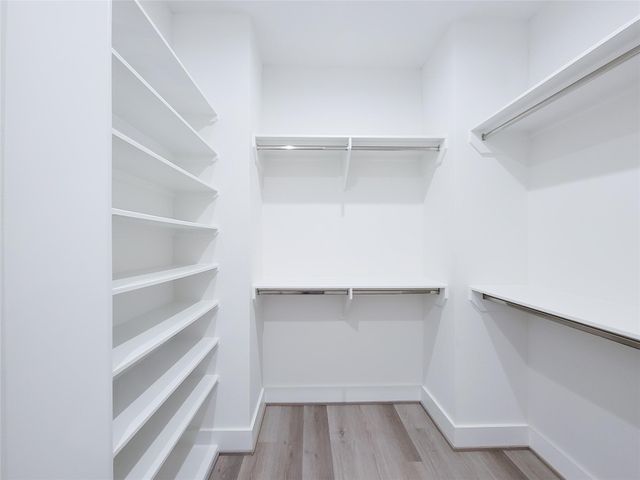 7703 Earl Rudder Way, Houston, TX 77055