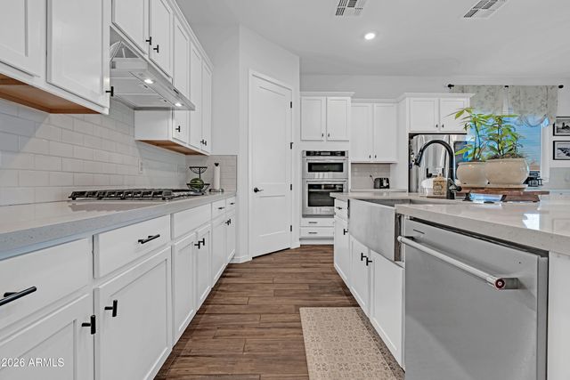 8039 N 171ST Lane, Waddell, AZ 85355
