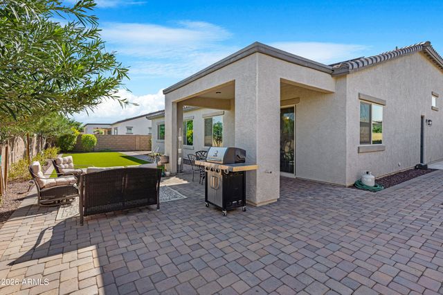 8039 N 171ST Lane, Waddell, AZ 85355