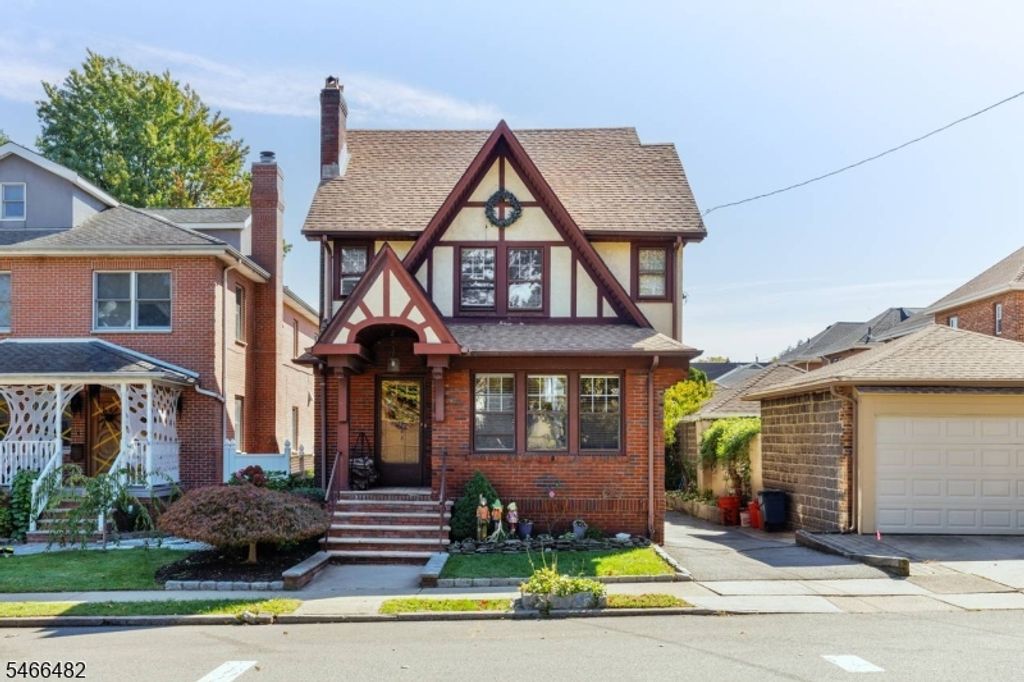 544 Highridge Ave, Cliffside Park Boro, NJ 07010 — photo 2