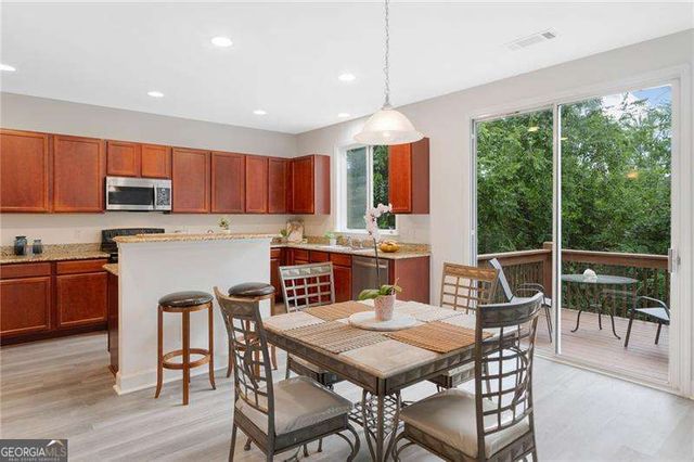 6018 Oakdale Road SE, Mableton, GA 30126