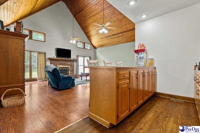 543 White Oak Circle, Hartsville, SC 29550