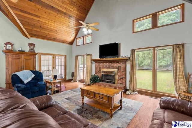 543 White Oak Circle, Hartsville, SC 29550