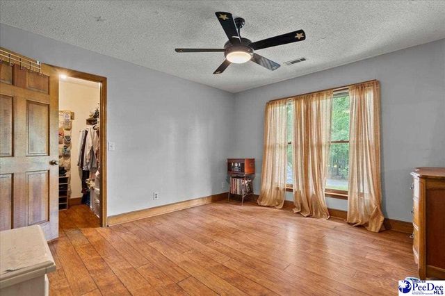 543 White Oak Circle, Hartsville, SC 29550