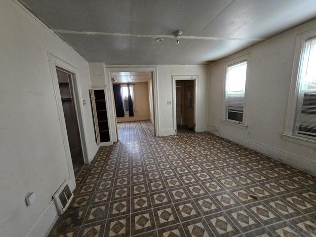 2935 N Vel R Phillips AVENUE, Milwaukee, WI 53212