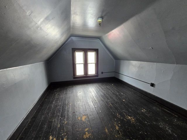 2935 N Vel R Phillips AVENUE, Milwaukee, WI 53212