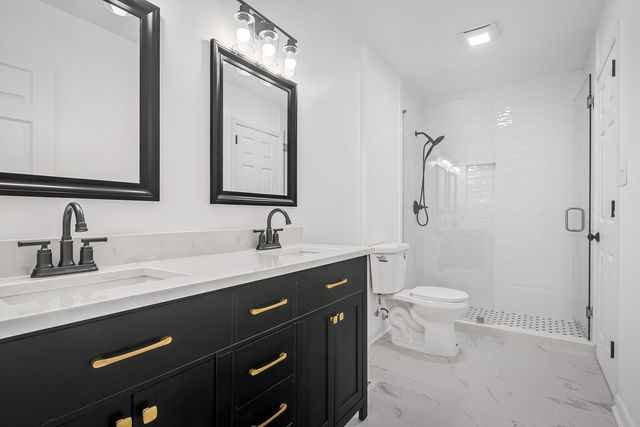 611 Barlin Dr, Nashville, TN 37221