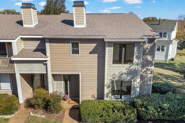 611 Barlin Dr, Nashville, TN 37221