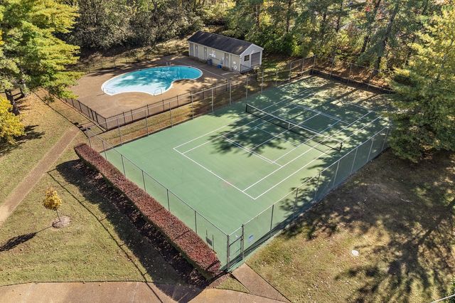 611 Barlin Dr, Nashville, TN 37221