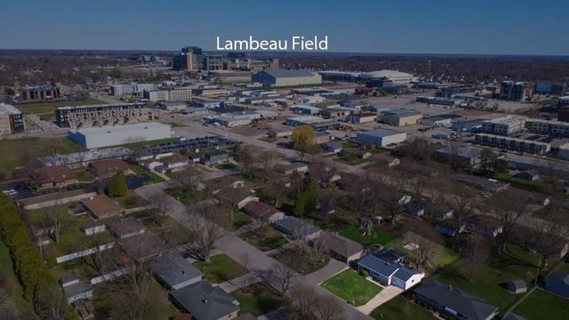 678 LIDA LANE, Green Bay, WI 54301