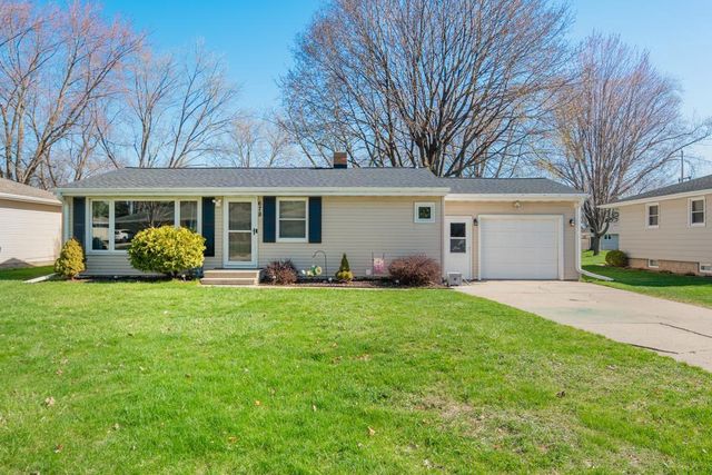 678 LIDA LANE, Green Bay, WI 54301