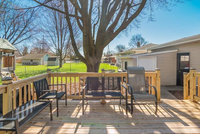 678 LIDA LANE, Green Bay, WI 54301
