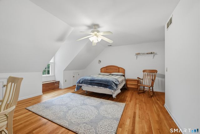 2 Banquo Brae Road, Brookfield, CT 06804