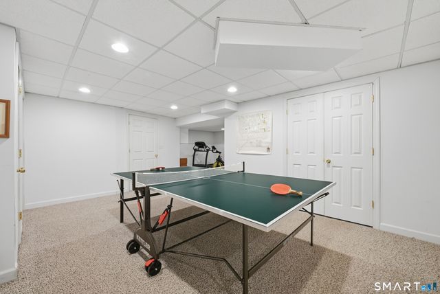 2 Banquo Brae Road, Brookfield, CT 06804
