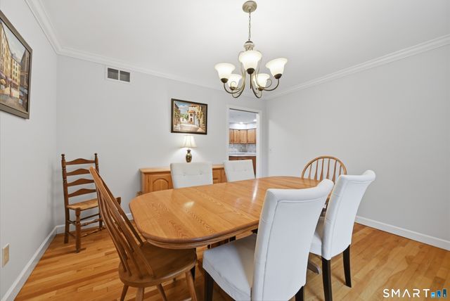2 Banquo Brae Road, Brookfield, CT 06804