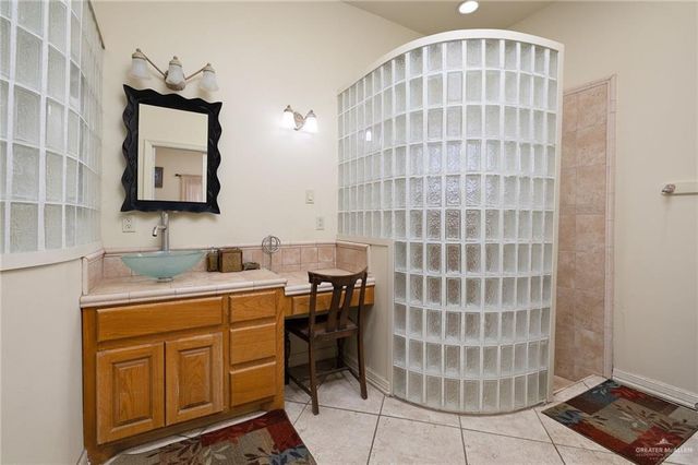 34806 Longhorn Drive, Edinburg, TX 78542