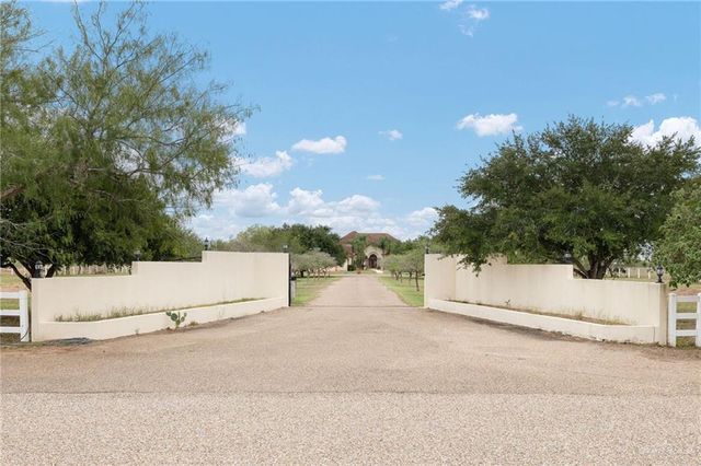 34806 Longhorn Drive, Edinburg, TX 78542