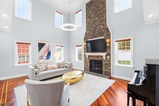 5 Phillips St, Cranford Twp., NJ 07016