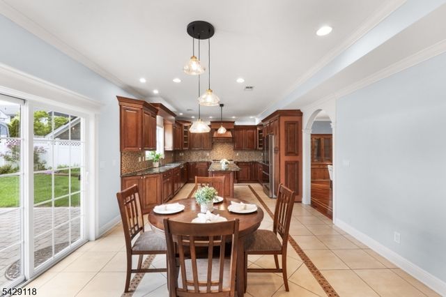 5 Phillips St, Cranford Twp., NJ 07016