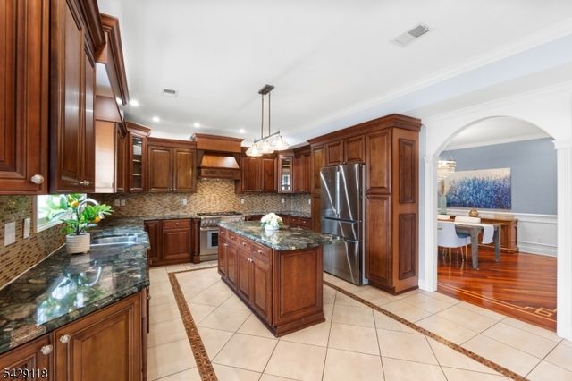 5 Phillips St, Cranford Twp., NJ 07016