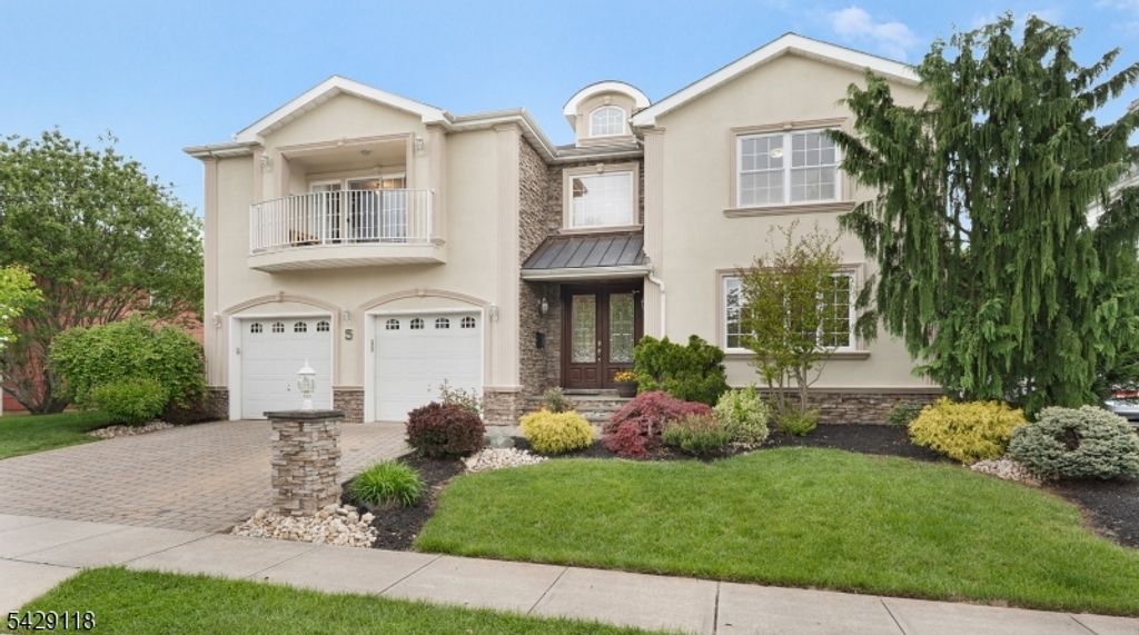 5 Phillips St, Cranford Twp., NJ 07016