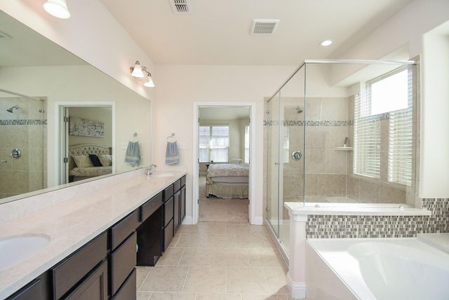 6102 Crested Song Circle, Richmond, TX 77407