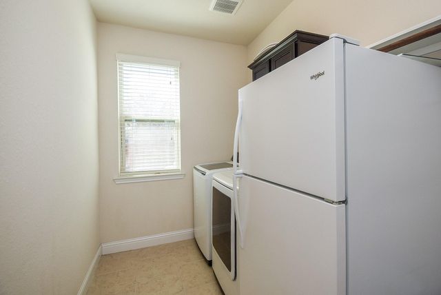 6102 Crested Song Circle, Richmond, TX 77407