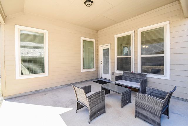 6102 Crested Song Circle, Richmond, TX 77407