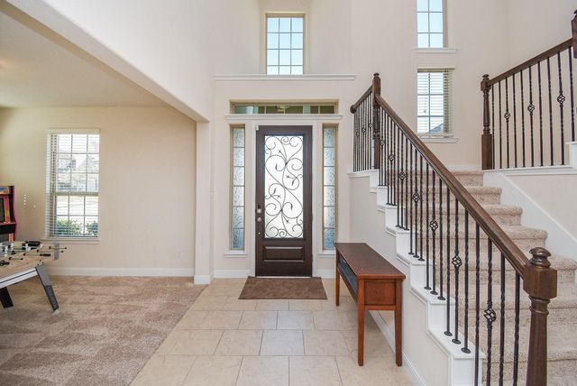 6102 Crested Song Circle, Richmond, TX 77407